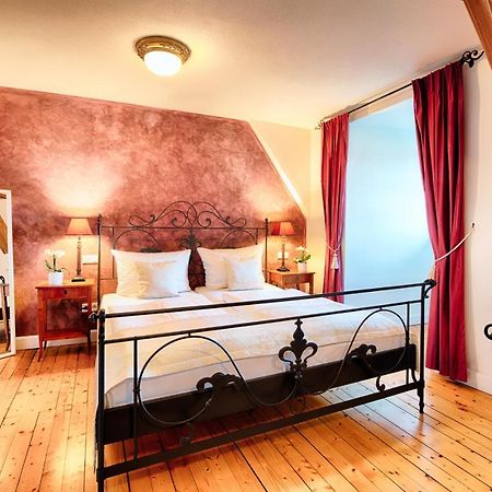 Hotel Schloss Lehen Bad Friedrichshall Exterior foto